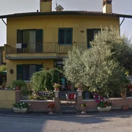 Cerasa Bed & Breakfast Case del Bevano