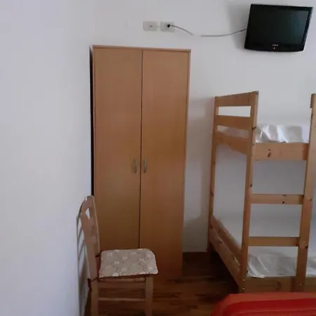 Cerasa Bed & Breakfast Case del Bevano